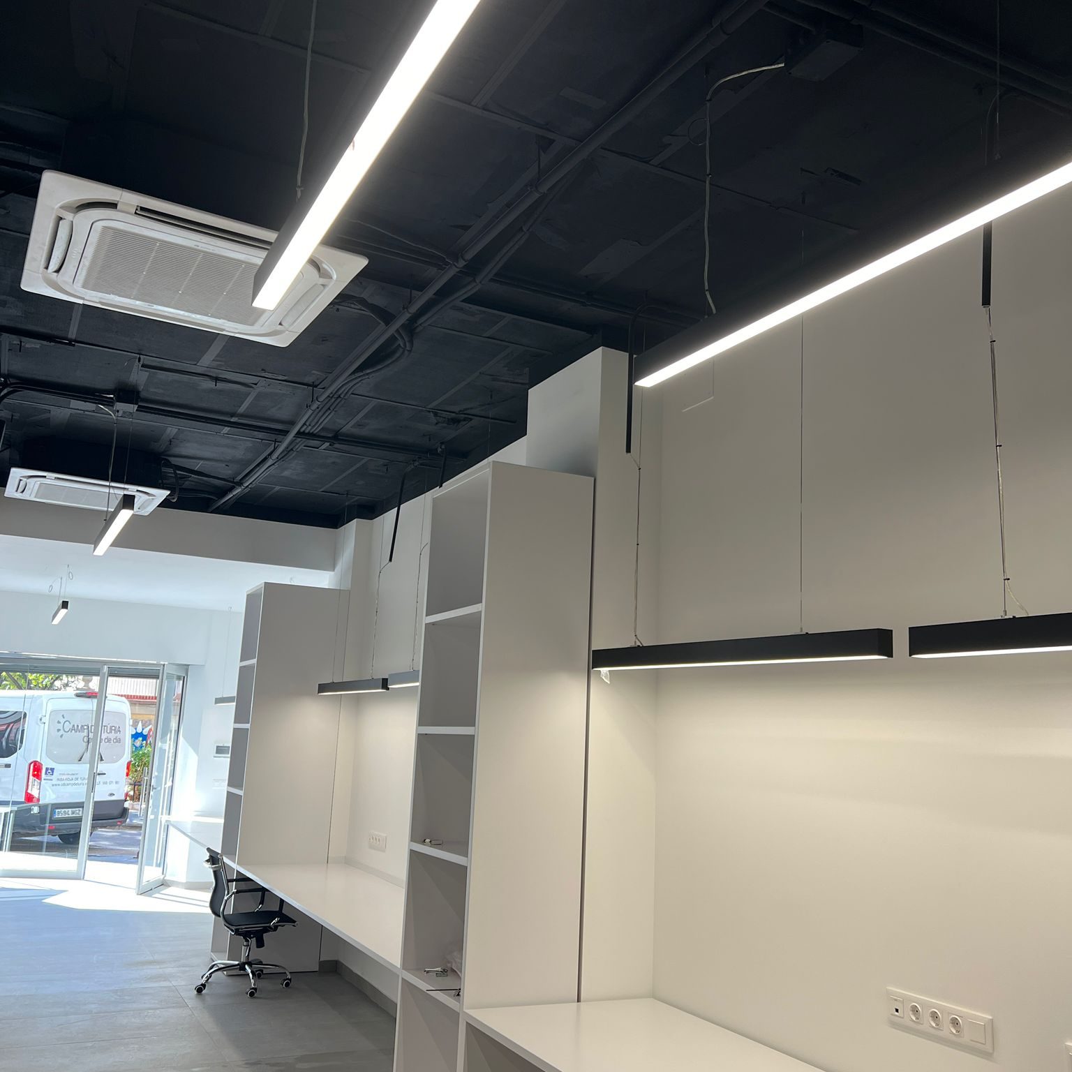 Coworking Gorgos - Iluminacion